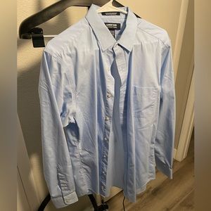 Men’s lands end button up light blue